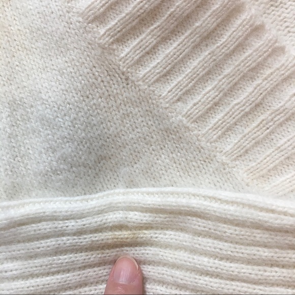 Y2K My Michelle Soft Ivory Button Down Cardigan, L - Picture 7 of 9